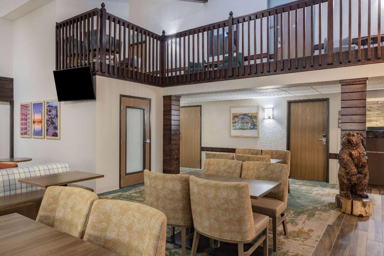 Americinn By Wyndham Duluth South Proctor Black Woods Event Ctr Exterior foto
